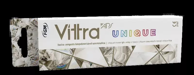 Vittra APS Unique, Universal Shade – Syringe. Light-Cured, Chroma Composite